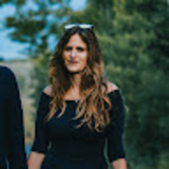 Meet your Posher, Kirsten - Picture 1 of 1